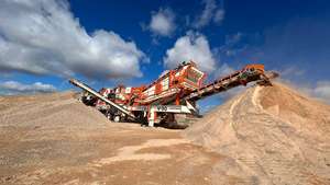 High Quality 200-250 TPH Mobile VSI Crushing Plant Efficient Mobile <b>Sand</b> <b>Making</b> <b>Machinery</b> for <b>Sand</b> Production - Product Image 4