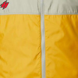 Ensemble deux pièces de survêtement coupe-vent de sport personnalisé de haute qualité pour l'entraînement d'été et le jogging veste de course à capuche pour homme - Product Image 5