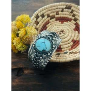 Bracelet manchette tendance en turquoise Blue Ridge et argent sterling Mark Yazzie - Product Image 1