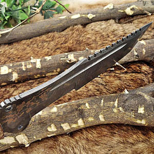 Cuchillo de Supervivencia de Acero con Patrón Damasco de Alta Calidad, Hecho a Mano con Mango Ergonómico para Cocina al Aire Libre, Campamento y Supervivencia - Product Image 3