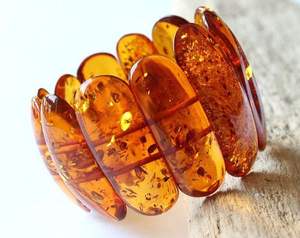 Pulsera Elástica de Cuentas de Resina Moderna para Mujer - Brazalete Elástico Hecho a Mano con Cuentas Acrílicas de Moda - Venta al por Mayor/a Granel - Product Image 4