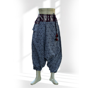 Pantalons à motifs Hmong Naga - Product Image 1
