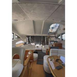 Yacht de luxe Princess 56 Flybridge pour des aventures nautiques royales - Product Image 6