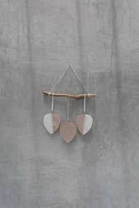 Nuevo Tapiz de Pared de Macramé con Hojas Tejidas a Mano con Cuerda de Algodón en Color Marrón, Naranja y Blanco, Perfecto para una Decoración del Hogar con Estilo - Product Image 4