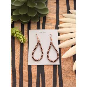 Pendientes Colgantes de Perlas Navajo de Cobre de 3MM Hechos a Máquina con Diseño de Gota de Agua - Product Image 1
