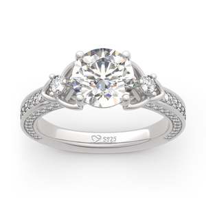 แหวนเงินแท้ชุบโรเดียมลายเซลติกน็อตจาก Jeulia - Product Image 1