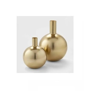 Luxury Metal Flower <b>Vase</b> New Flower Pots New Aluminum Flower <b>Vase</b> In Bottle Shaped New Plant <b>Vase</b> Metal Planters - Product Image 5