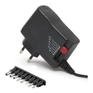 Adaptador de Viaje Multi-Enchufe ACR 519 Negro, Enchufe Europeo Universal 3V-45V con Opciones de 5V, 6V, 9V y 12V - Product Image 1