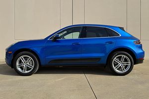 Porsche Macan S 2018 Usado, Volante a la Izquierda/Derecha - Product Image 2