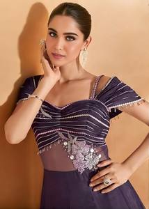 Traje de Sharara de seda banarsi de tela pesada moderna de diseñador étnico indio y pakistaní - Product Image 4