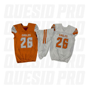 Ensemble complet d'uniformes de football américain imprimés, comprenant un haut de compression, un casque de protection, des gants et des sacs de football américain - Product Image 4