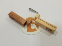 Diffuseur d'air pour voiture en bois portable Elite avec parfum naturel unique Clip de ventilation