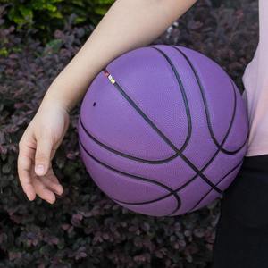 ลูกบาสเก็ตบอล PU เงียบ ขนาด 4 และ 7  โลโก้สั่งทำได้ สำหรับฝึกซ้อมในร่ม พร้อมคุณสมบัติการเล่นลูกด้วยการดิบเบิ้ลและเด้ง - Product Image 4