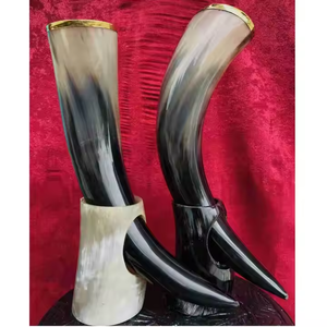 Cuerno para beber vikingo pulido de calidad superior respetuoso con el medio ambiente hecho a mano natural personalizado por artesanía creciente - Product Image 1