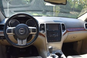 Jeep Grand Cherokee Limited 2011 - Product Image 5