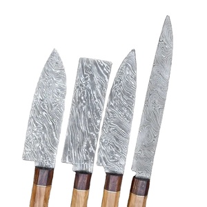 Juego de Cuchillos de Chef Profesionales de Acero de Damasco Hechos a Mano por Ahmad Fabric, 4 Piezas, Mango de Resina, Funda de Cuero, Diseño Moderno, Personalizable - Product Image 3