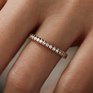 Elegante VVS1 Moissanite Diamond Round Wedding Band para mujeres Anillos elegantes - Product Image 2