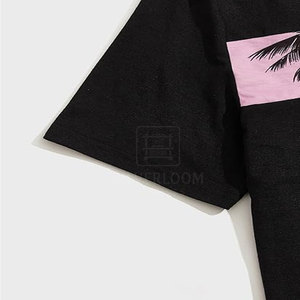 ชุดกีฬาและกางเกงขาสั้นออกกำลังกายผ้าฝ้ายระบายอากาศพร้อมกางเกงขาสั้นเข้าชุด - Product Image 4