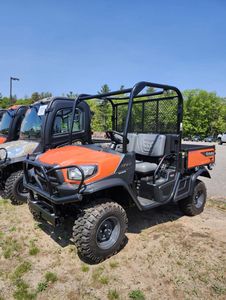 Kubota RTV-X1100C 4WD Véhicule utilitaire agricole à usage intensif diesel/gaz côte à côte Puissant 4 temps automatique certifié EPA EEC. - Product Image 3