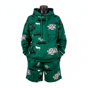 Ensemble de sweat-shirt et short en molleton de coton et polyester de qualité supérieure 320 GSM pour femmes, vert, streetwear urbain, imprimé sur toute la surface, logo personnalisé pour femmes - Product Image 4