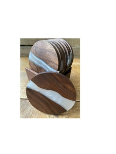 Juego de Posavasos de Madera y Resina de Lujo Premium, Hechos a Mano, Duraderos, Elegantes, Personalizables, Decoración Moderna para el Hogar, Opción Perfecta para Regalos - Product Image 2