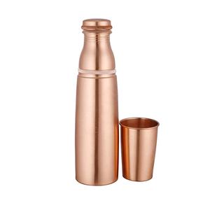 Botella de agua de alta calidad hecha de cobre puro para gimnasio de oficina y yoga Ayurveda Proveedor recomendado de botellas de cobre de India - Product Image 1
