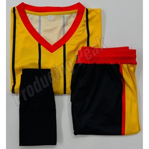 Ensemble de maillots de football personnalisés pour hommes, jaune, noir, rouge, rayé, col en V, manches courtes, polyester respirant, toutes saisons, taille adulte - Product Image 3