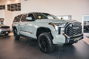 (W&T) PROMOCIÓN Venta de Camionetas Toyota Tundra Platinum CrewMax 4×4 TRD Package 2024 USADAS - Product Image 6