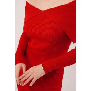 Vestido de punto rojo ajustado con cuello en V y detalle en el hombro, venta al por mayor - Product Image 4