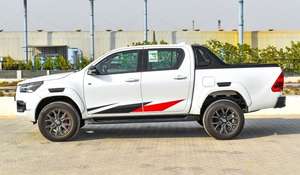 รถกระบะ Hilux มือสองขายดีปี 2024 เครื่องยนต์ 4.5 ลิตร 400 แรงม้า เกียร์อัตโนมัติ หลังคาพาโนรามา กล้อง 360 องศา - Product Image 5