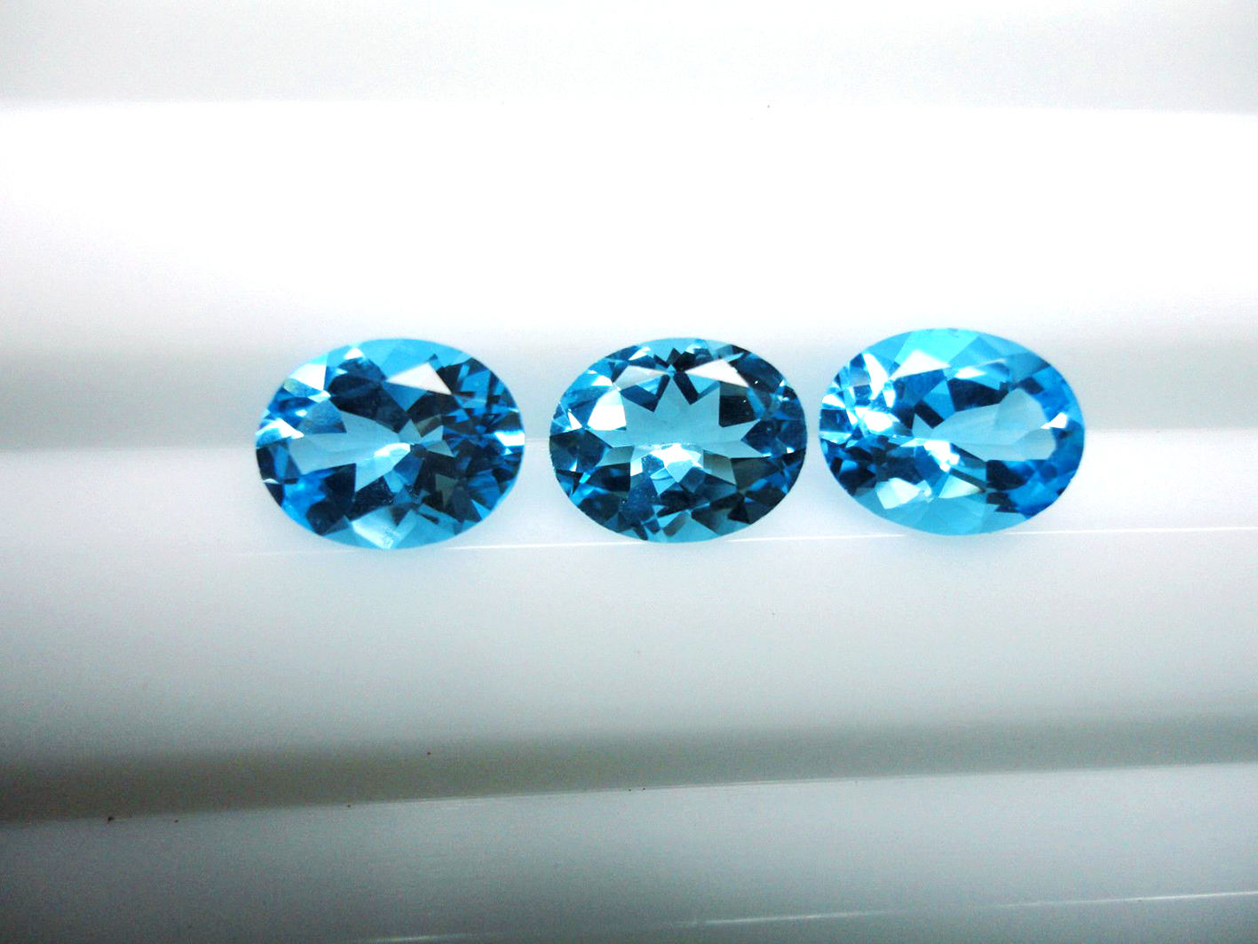 เหมือนกับภาพ