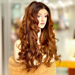 Perruques colorées personnalisées à partir de cheveux humains vietnamiens ondulés à donneur unique de meilleure qualité au prix de gros - Product Image 3