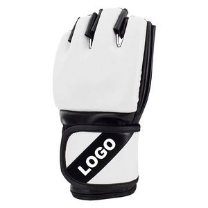 Nuevos guantes MMA de entrenamiento profesional personalizados Venta caliente Guantes MMA sin dedos de alta calidad hechos de Cuero 100% - Product Image 4