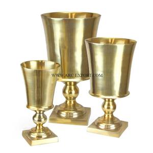 Accessoires de table de créateur antique Vases à fleurs pour mariage et événements Meilleure vente Trompette de Noël décorative pour fleurs d'intérieur de luxe - Product Image 2