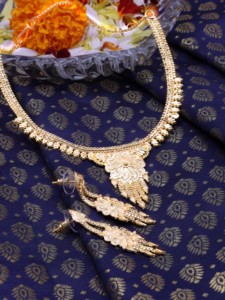 ชุดเครื่องประดับที่สร้างด้วยทองคำชุดเครื่องประดับตามเทศกาลและแบบดั้งเดิมเครื่องประดับทองเหลืองเทียมชุดเครื่องประดับชุบทองเครื่องประดับแฟชั่น - Product Image 2