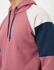 Vente à chaud Streetwear d'hiver pour hommes Sweats à capuche de mode de haute qualité avec logo personnalisé brodé Respirant Couleur unie Prix bon marché - Product Image 3