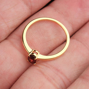 แหวนโกเมนสีแดงธรรมชาติที่น่าสนใจสำหรับผู้หญิงแหวนชุบทองสีเหลืองทำด้วยมือทำด้วยมือทำจาก925 - Product Image 5