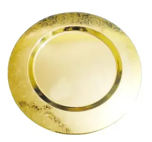Platos de Presentación Redondos de Lujo en Dorado, Platos de Metal para Bodas, Cenas y Eventos - Product Image 1