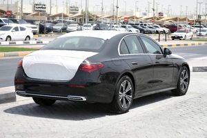 NOUVEAU Mercedes-Benz Classe E E 200 Berline 2025, 1999 cm³, 299 ch, 5 places, 4 cylindres, essence, transmission automatique, conduite à gauche - Product Image 6