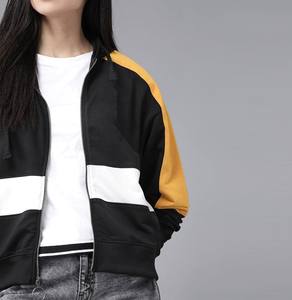 Sudaderas lisas en blanco con capucha de algodón orgánico de alta calidad, estilo ajustado cómodo con logotipo frontal personalizado para hombres y mujeres - Product Image 5