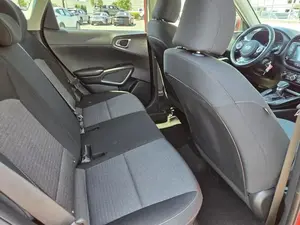 2021 Kia SORENTO - Product Image 2