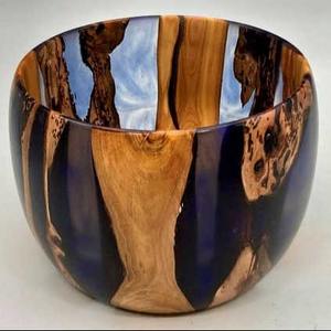 Bol en bois avec résine Amazing Combo a Beautiful Piece Bol en résine unique - Product Image 3