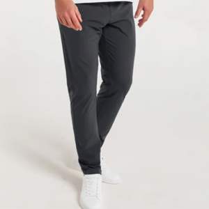Pantalon de tous les jours-noir, gris, élégant et fonctionnel avec taille hybride et poches pratiques - Product Image 5