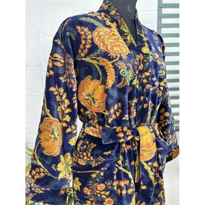 Peignoir Kimono Unisexe en Velours de Luxe, Veste Réversible en Soie Double Face, ODM, Cadeau Élégant, Ikat Vert Malibu Bleuâtre pour l'Automne, à nouer - Product Image 6