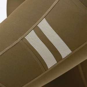 Weat absorbente, secado transpirable, 74% Polyester 26% Elastane - Product Image 5