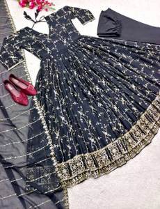 Vestido de boda de diseñador con Pent Dupatta - Product Image 2