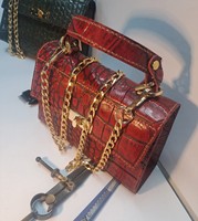 Sac à main de luxe pour femme en cuir façon crocodile, sac bandoulière, pochette, avec chaînes à lettres et motif alligator, capacité 3L