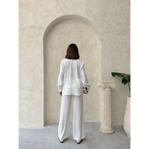 Pantalons en lin crème pour femmes Topshow, vente en gros - Product Image 1