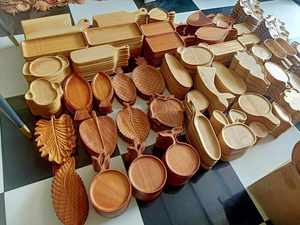 Plateaux ronds décoratifs en bois pour table basse Ottoman de salon ou table d'appoint pour planches ou plateaux de fromages - Product Image 2