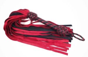 OEM all'ingrosso su misura <span class=keywords><strong>Flogger</strong></span> in morbida pelle con manico in legno stile funzionale Bondage ingranaggio